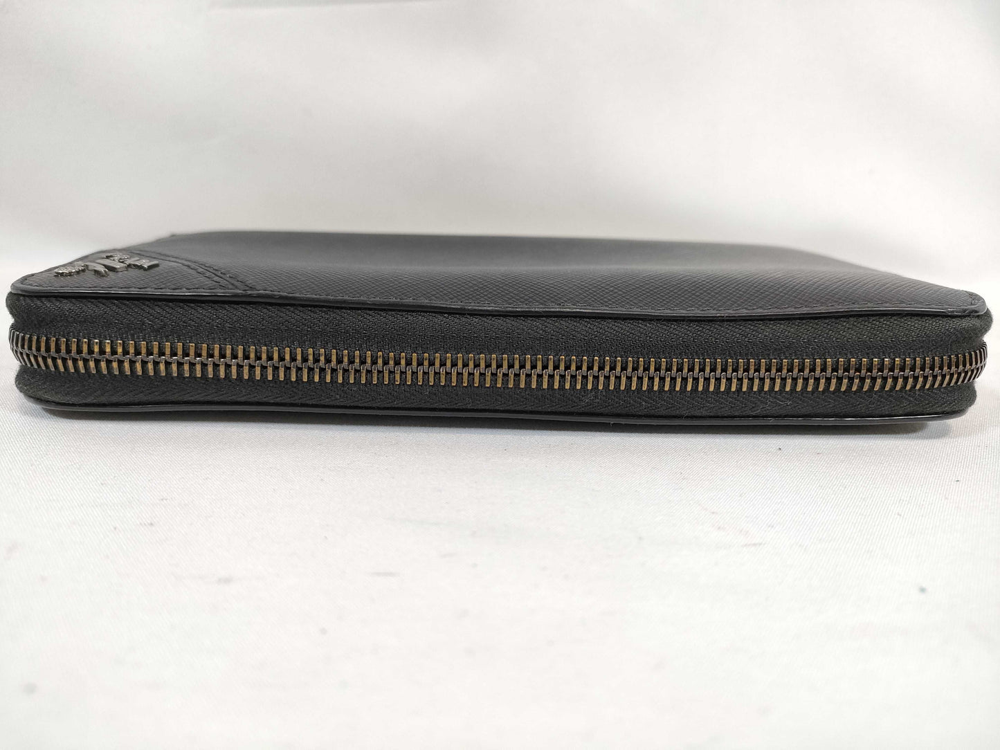 PRADA Prada Safiano Round Zip Long Wallet Black Wallet