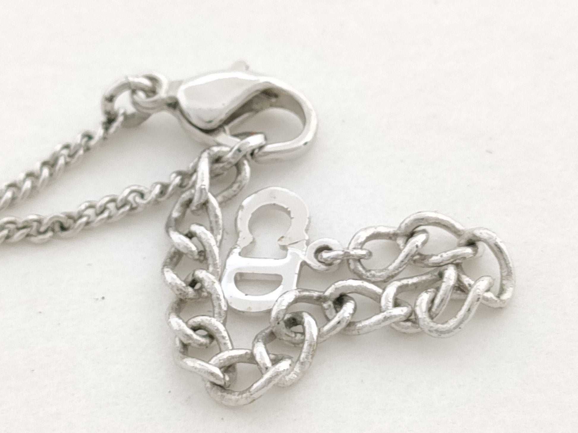 Dior Logo Open Heart Silver 5.5g Necklace