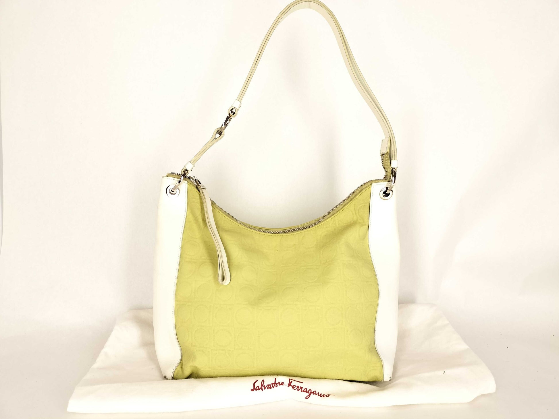 Salvatore Ferragamo Gancini Salvatore Ferragamo Gancini Nylon Canvas x Leather Shoulder Bag Q21 4327 Yellow Green x White Shoulder Bag