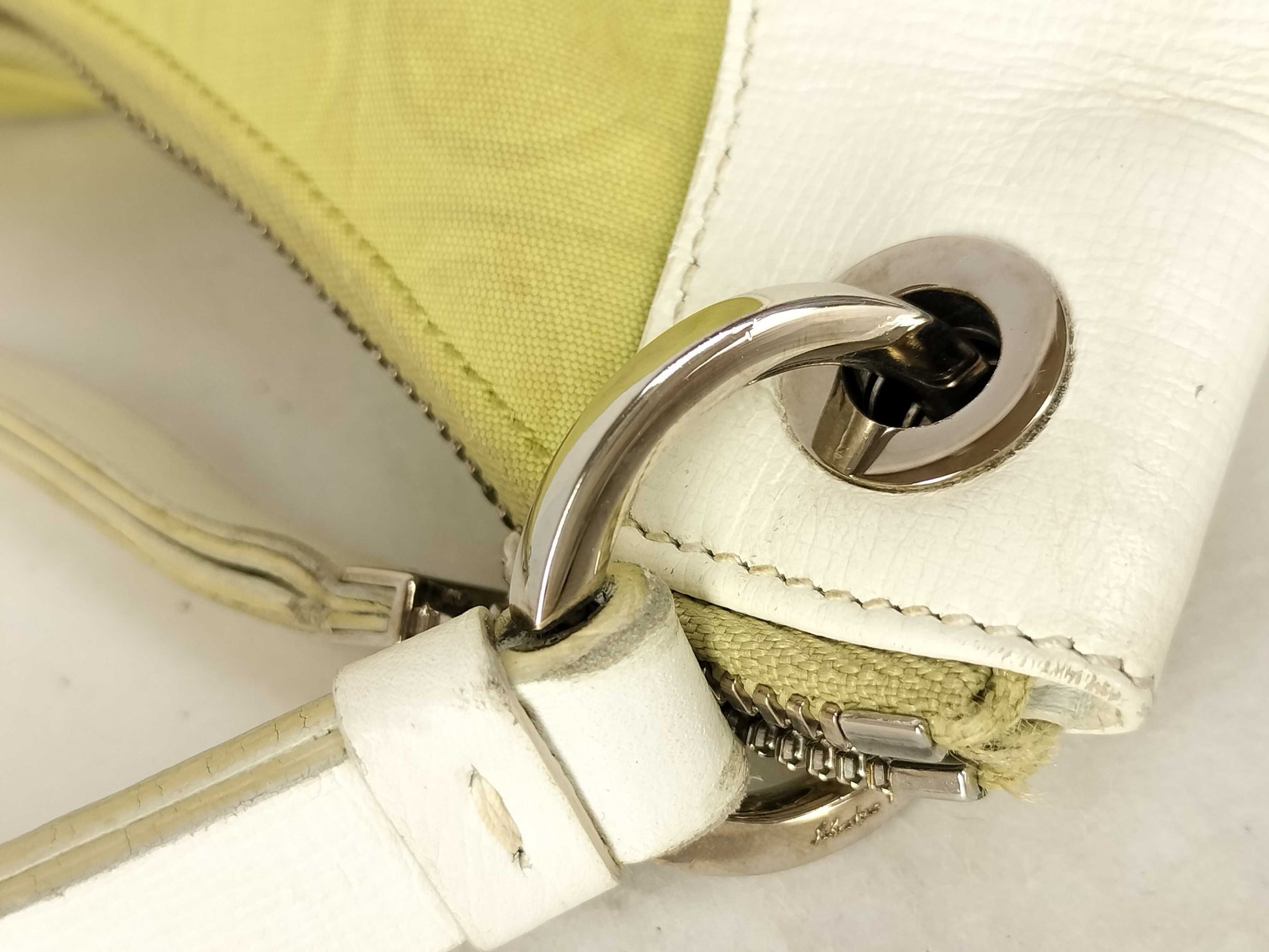Salvatore Ferragamo Gancini Salvatore Ferragamo Gancini Nylon Canvas x Leather Shoulder Bag Q21 4327 Yellow Green x White Shoulder Bag