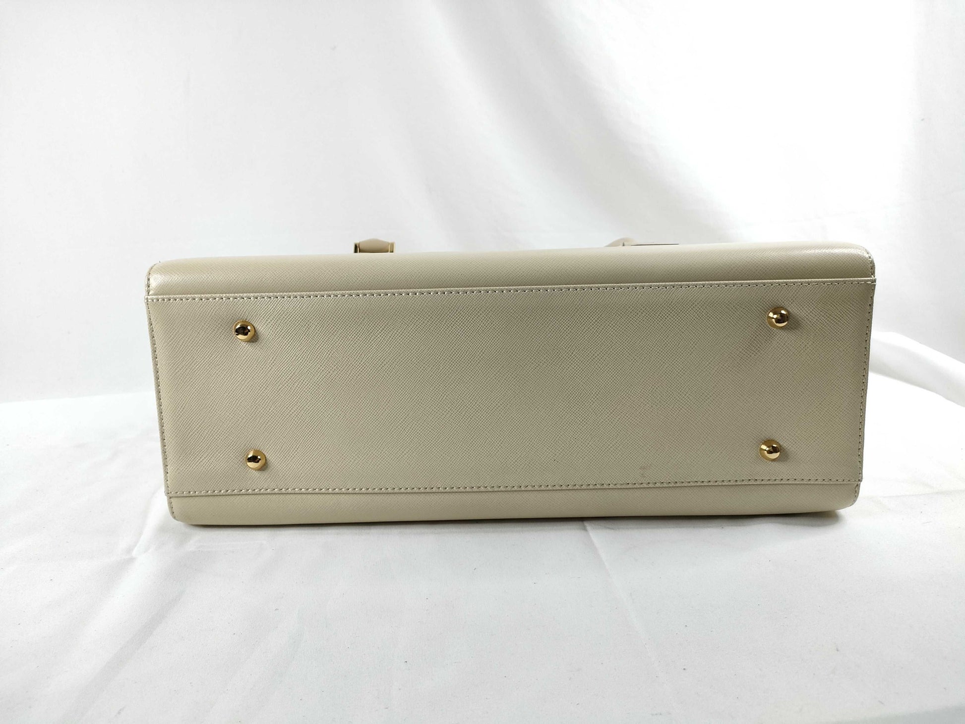 BURBERRY Leather Handbag Cream Handbag