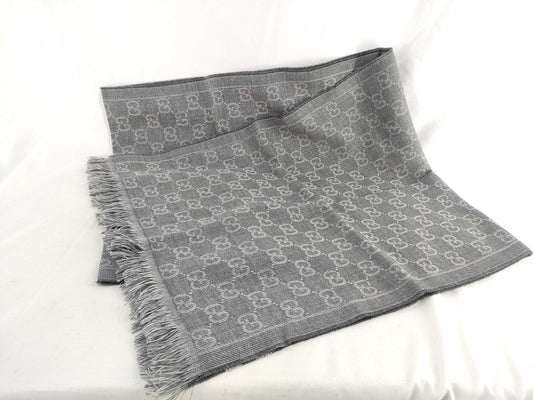 GUCCI Gucci GG Pattern Wool Muffler Grey Muffler