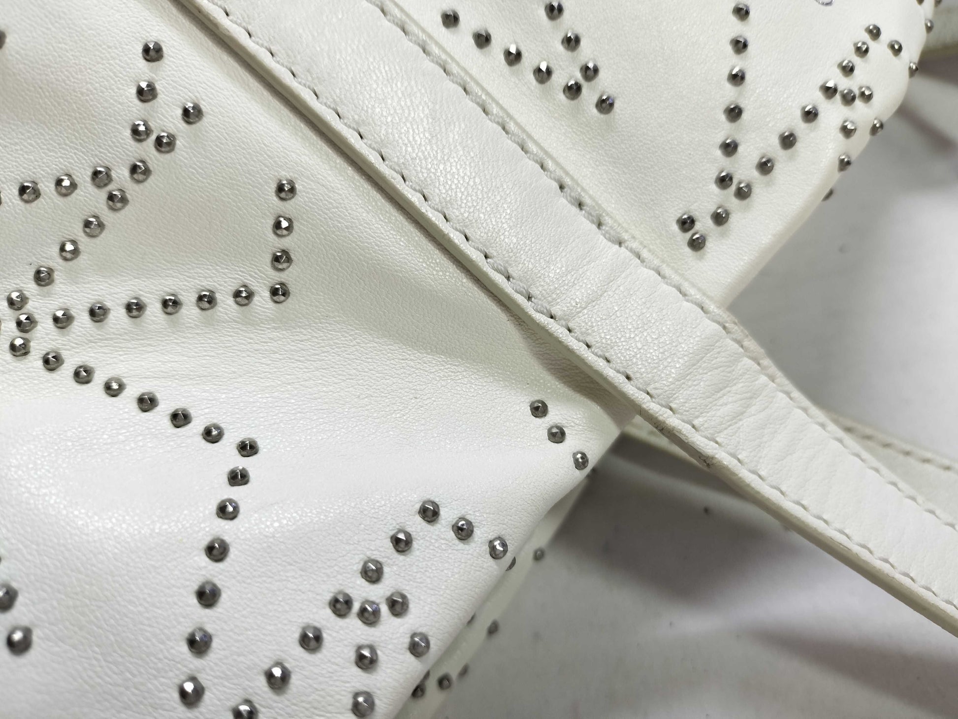 JIMMY CHOO Leather Tote Bag White Tote Bag