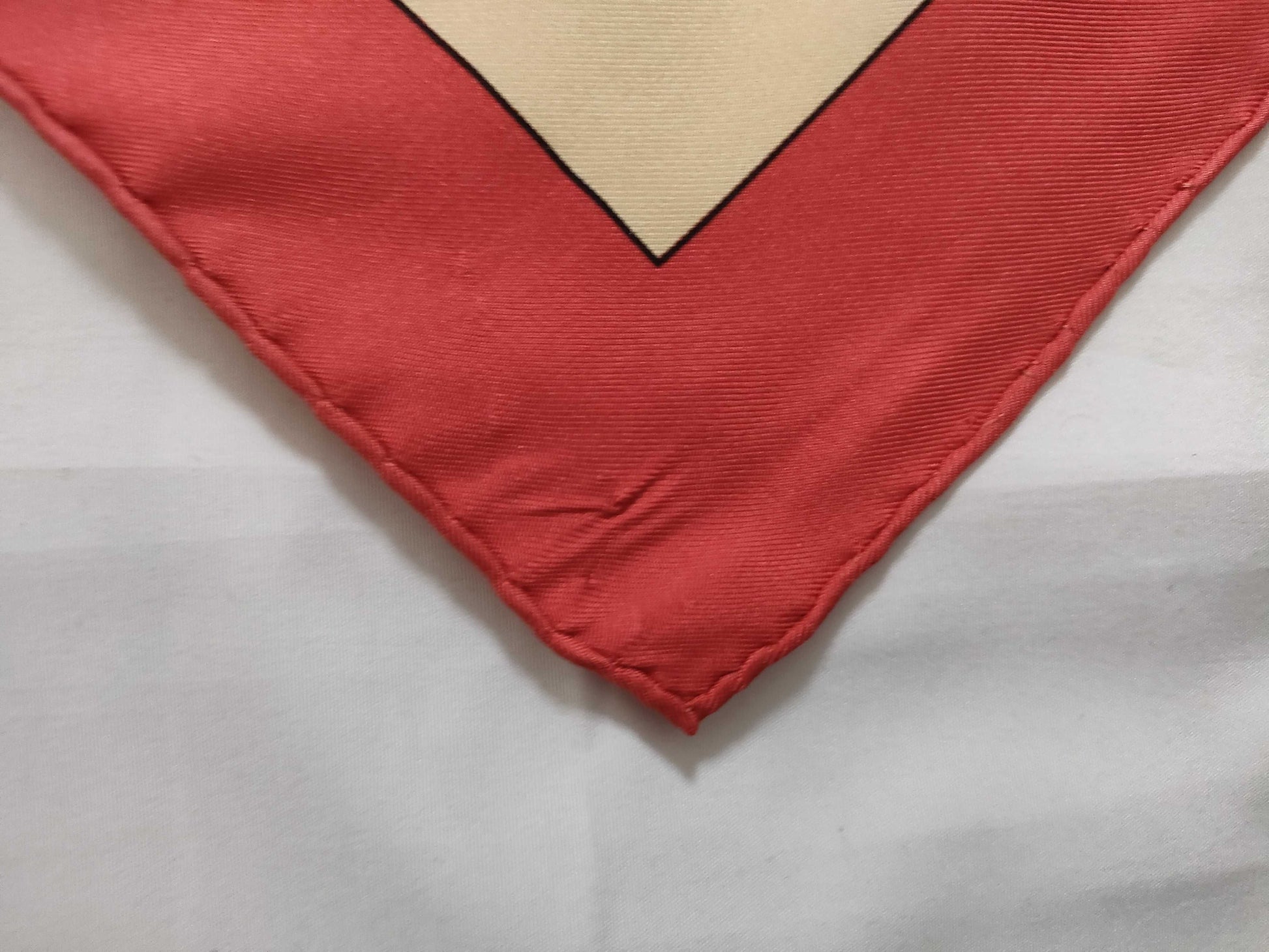 HERMES Carre Hermes Carre 90 Bullring Silk Scarf Red x Beige Other Accessories