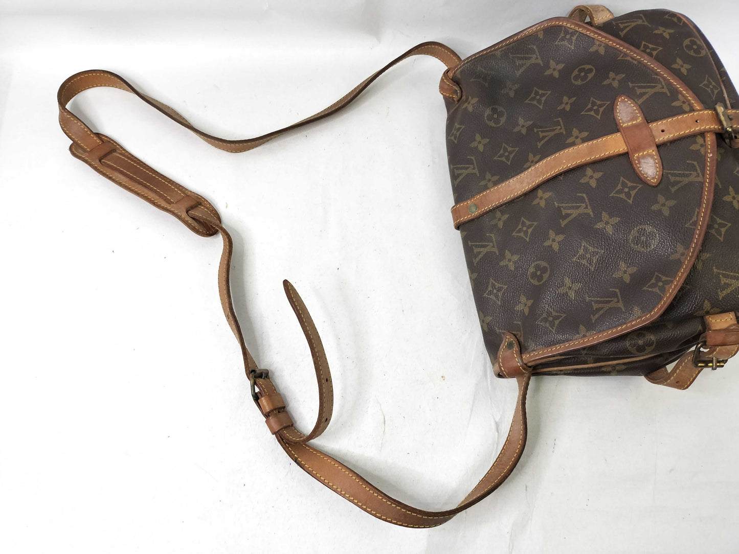 LOUIS VUITTON Monogram LV Monogram Saumur 30 M42256 AR8904 Shoulder Bag