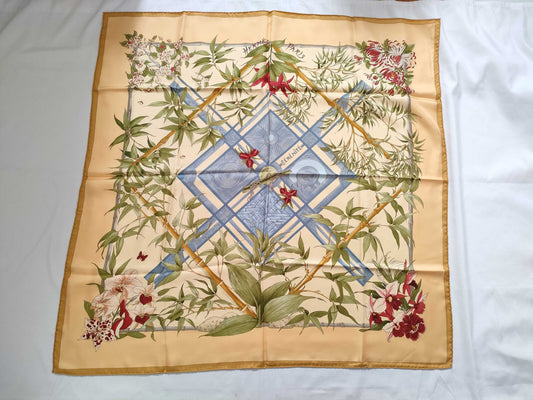 HERMES Carre Hermes Carre 90 SERENITE Silk Scarf Yellow Other Accessories