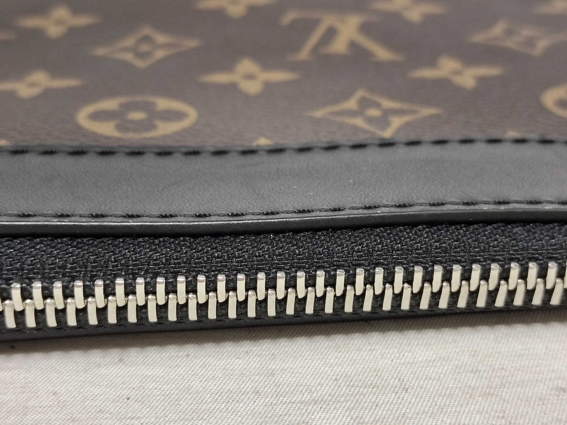 LOUIS VUITTON Monogram Pochette Discovery Monogram M69411 Clutch Bag