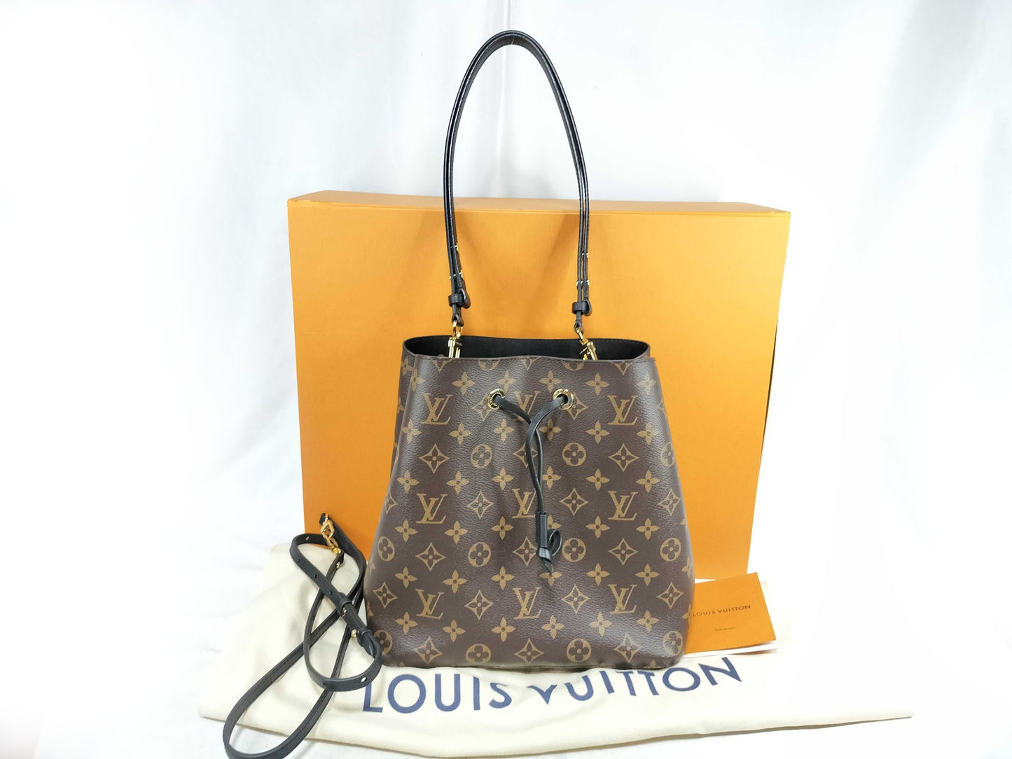LOUIS VUITTON Monogram Monogram Neonoe Noir M44020 Shoulder Bag
