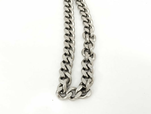 FENDI FF logo necklace in silver and gold