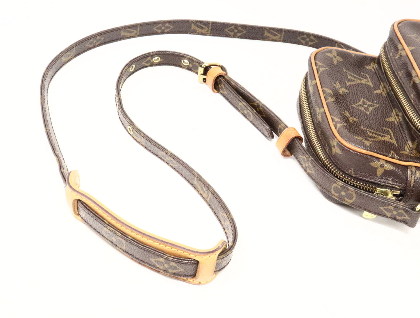 LOUIS VUITTON Monogram Amazon M45236 TH0070 Shoulder Bag