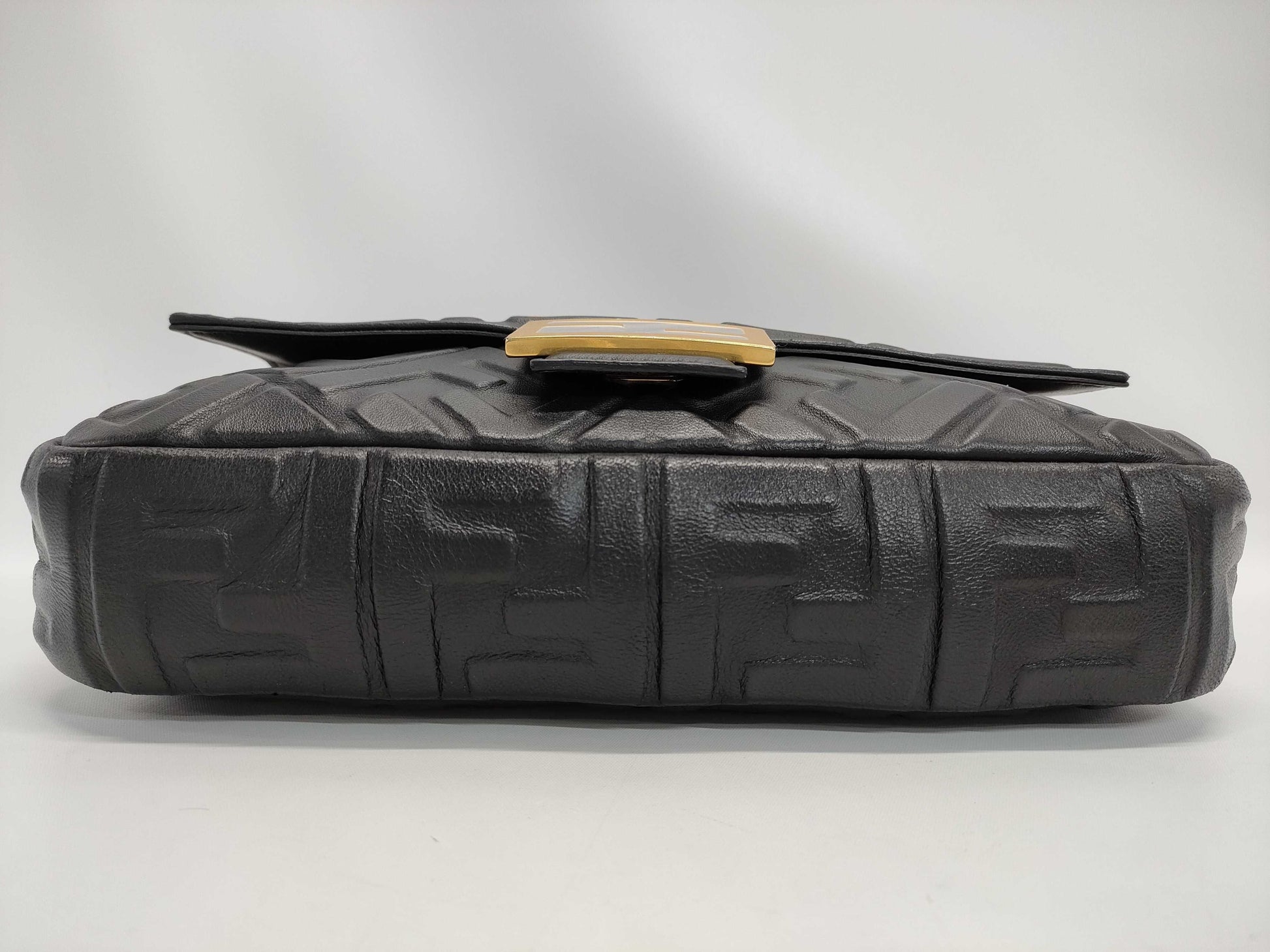 FENDI leather shoulder bag