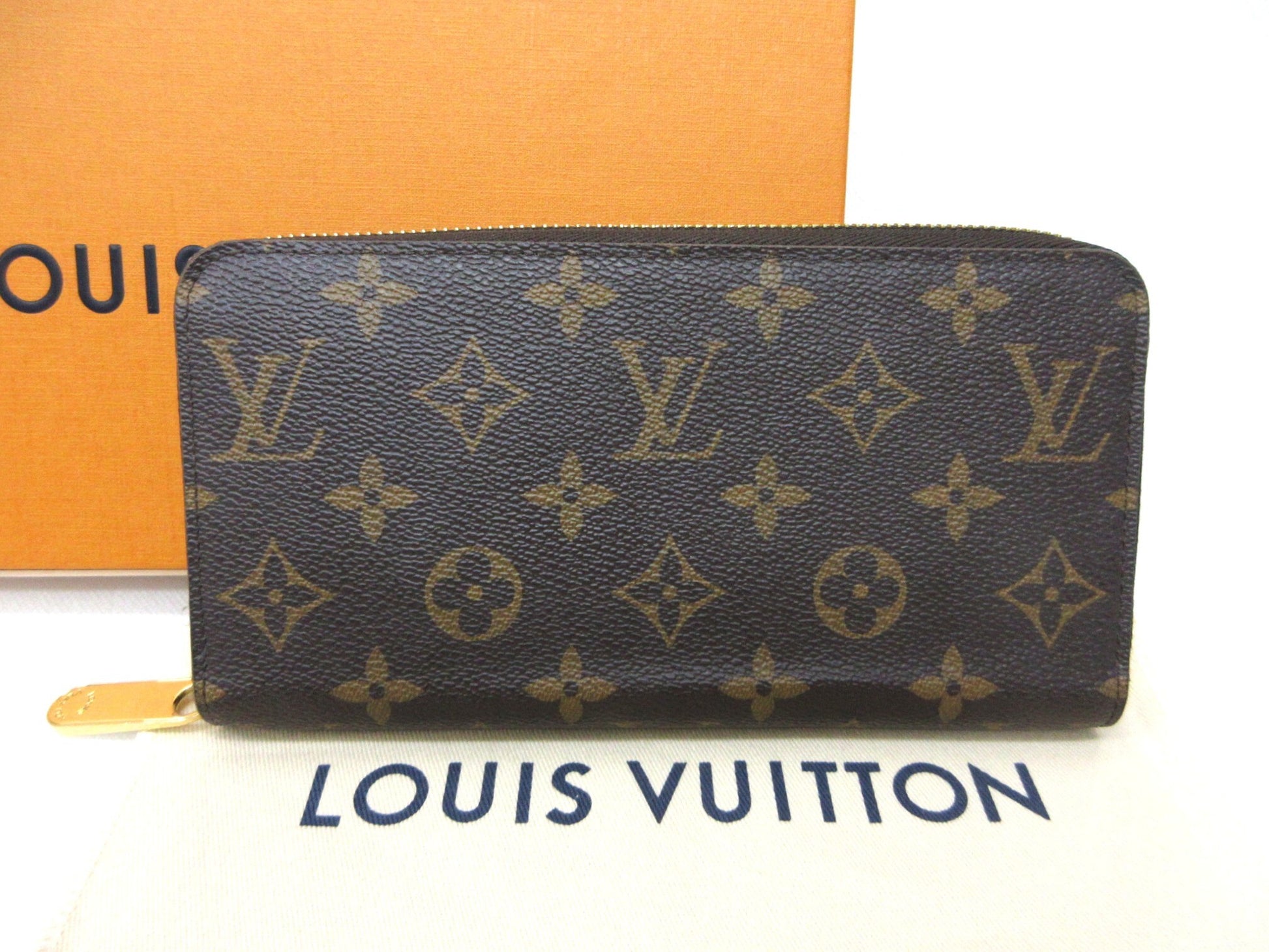 LOUIS VUITTON LOUIS VUITTON Louis Vuitton Zippy Wallet Long Wallet Monogram M42616 RFID Wallet