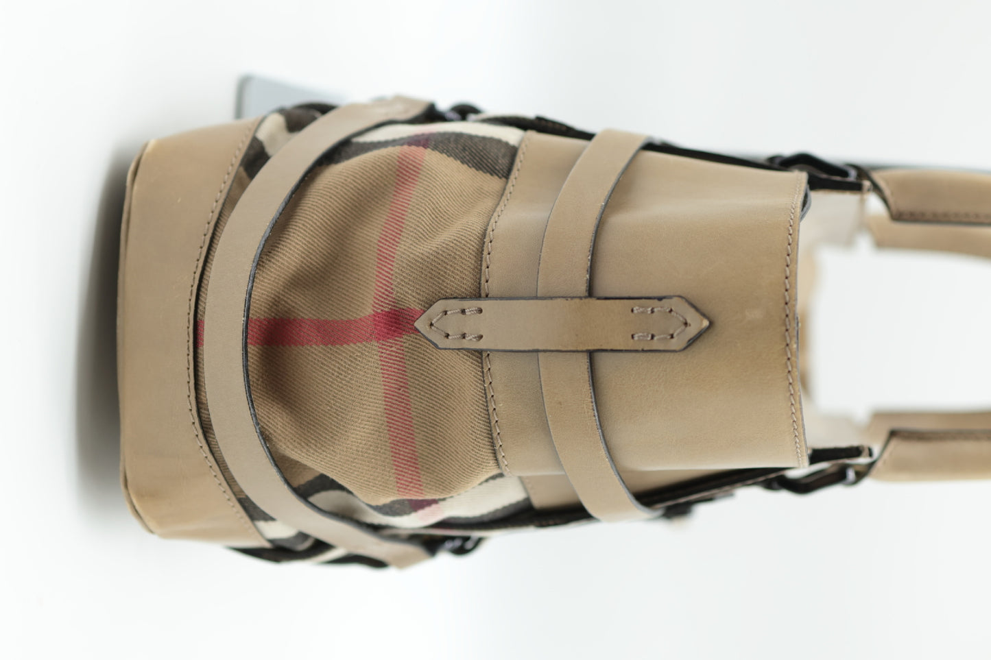 BURBERRY Leather Beige Handbag