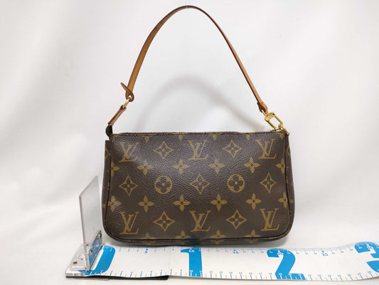 LOUIS VUITTON Monogram M51980 Pochette Accessoires Handbag