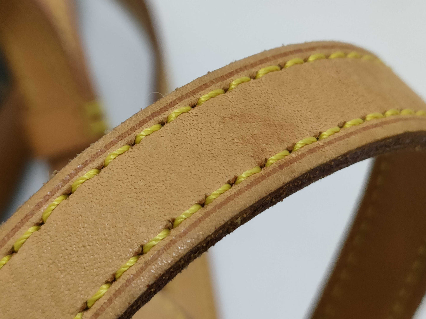 LOUIS VUITTON M51290 Drouo Shoulder Bag