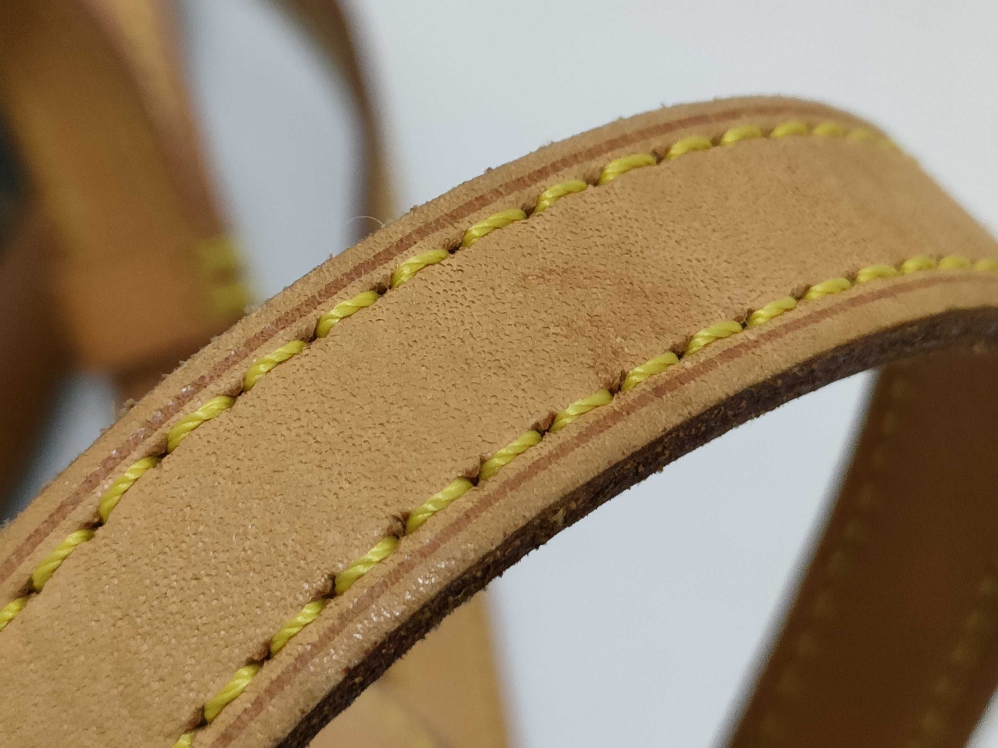 LOUIS VUITTON M51290 Drouo Shoulder Bag