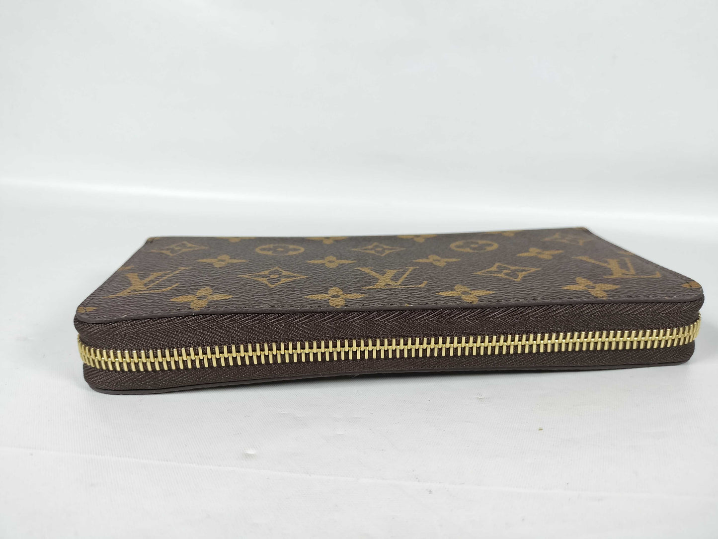 LOUIS VUITTON Monogram M42616 Zippy Wallet Wallet