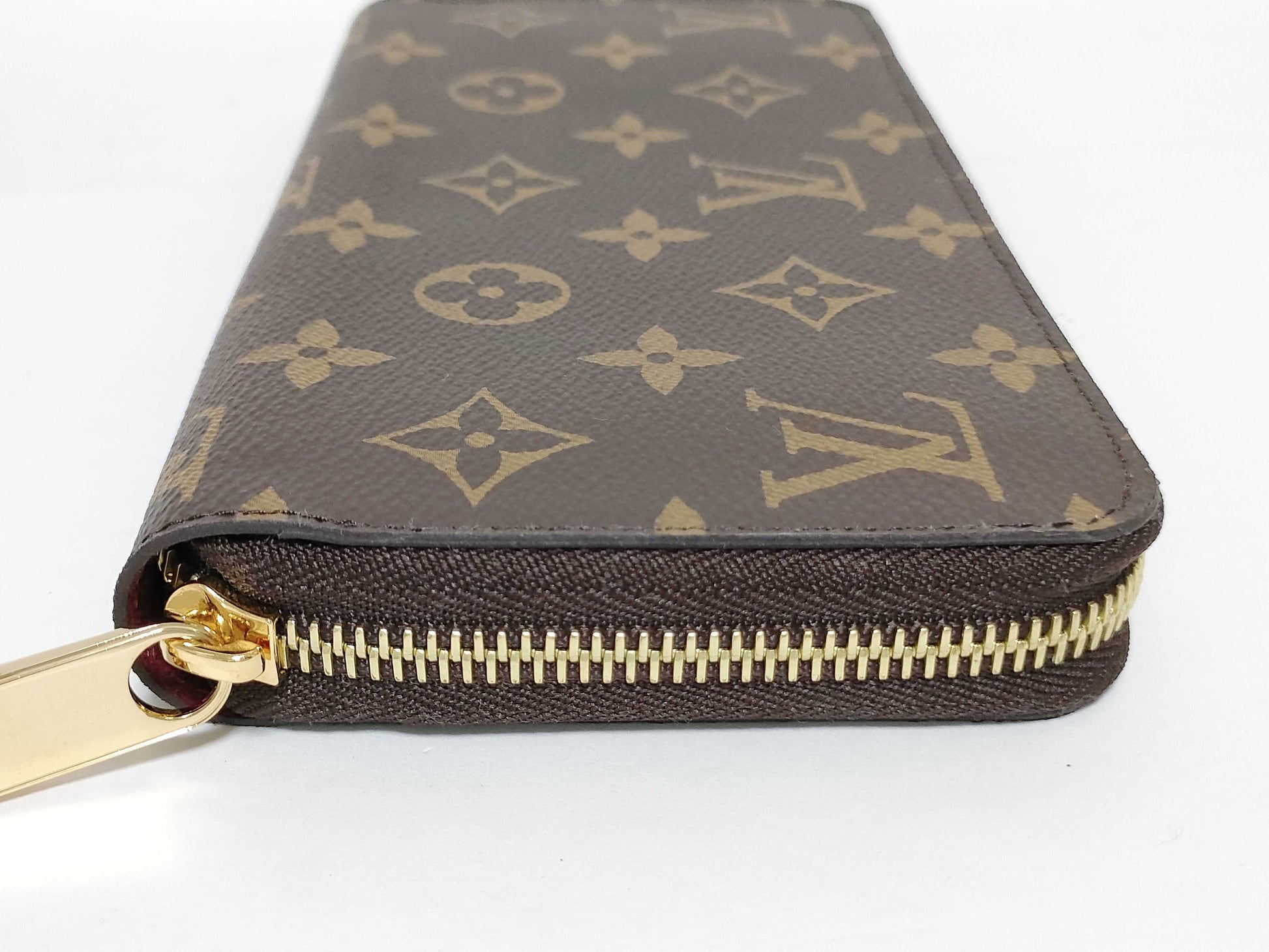 LOUIS VUITTON Monogram M41895 Zippy Wallet Wallet