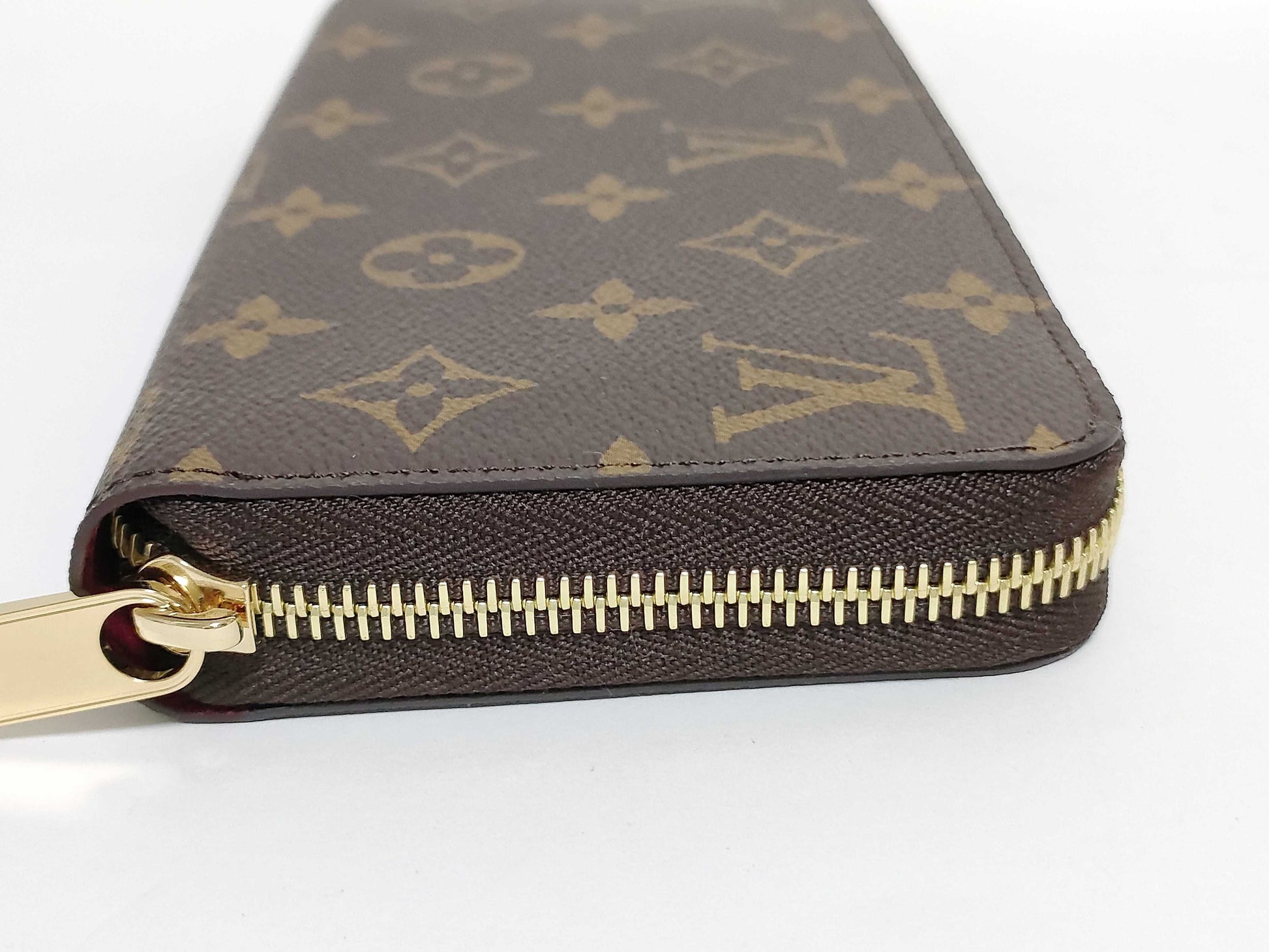 LOUIS VUITTON Monogram M41895 Zippy Wallet Wallet
