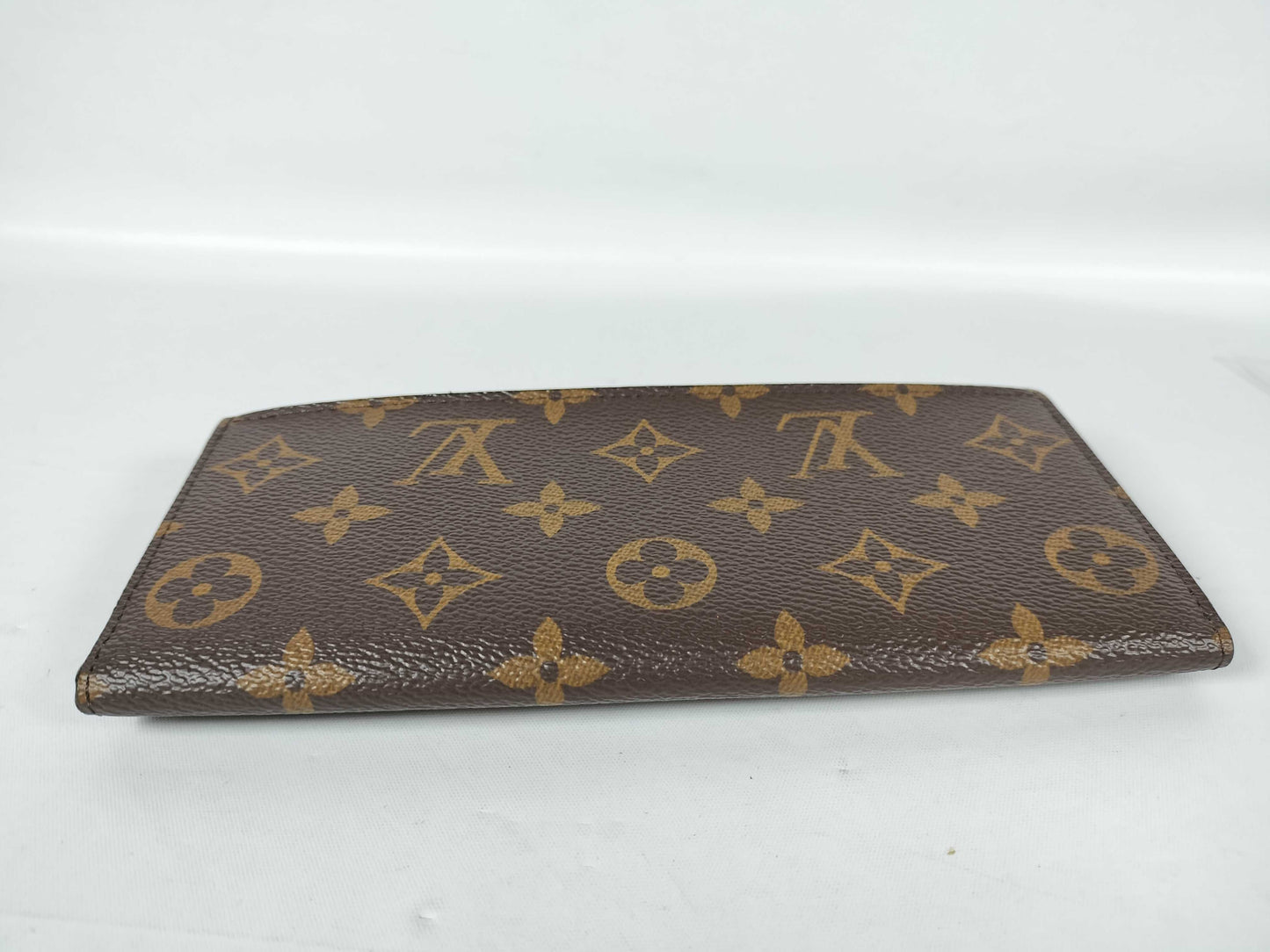 LOUIS VUITTON Monogram M82157 Portefeuille Emily Wallet