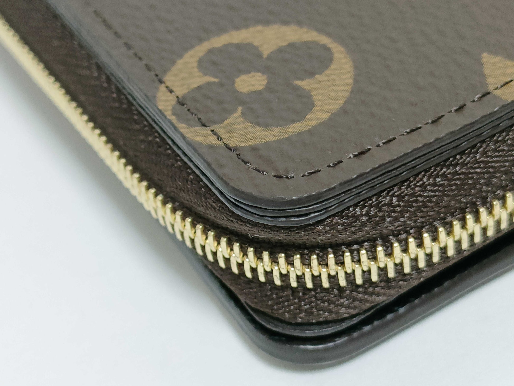 LOUIS VUITTON Monogram M81461 Porte-Feuille Lou Wallet