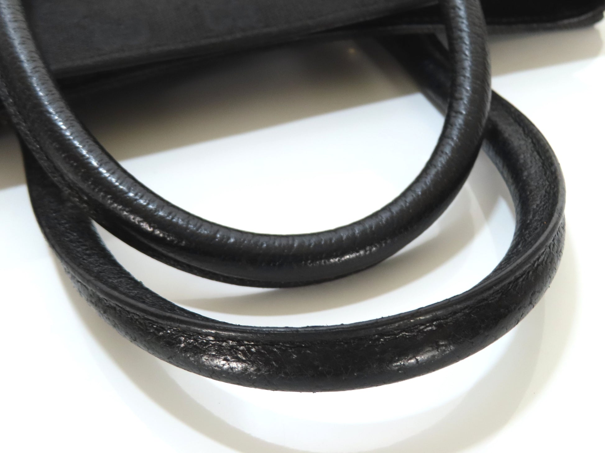 GUCCI GG Canvas Gucci Black Tote Bag Corner Leather GG Canvas Tote Bag