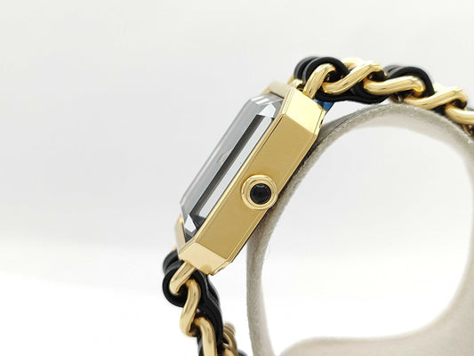 CHANEL Premiere S Reissue Model H6951 QPG68044 Quartz Women's Watch