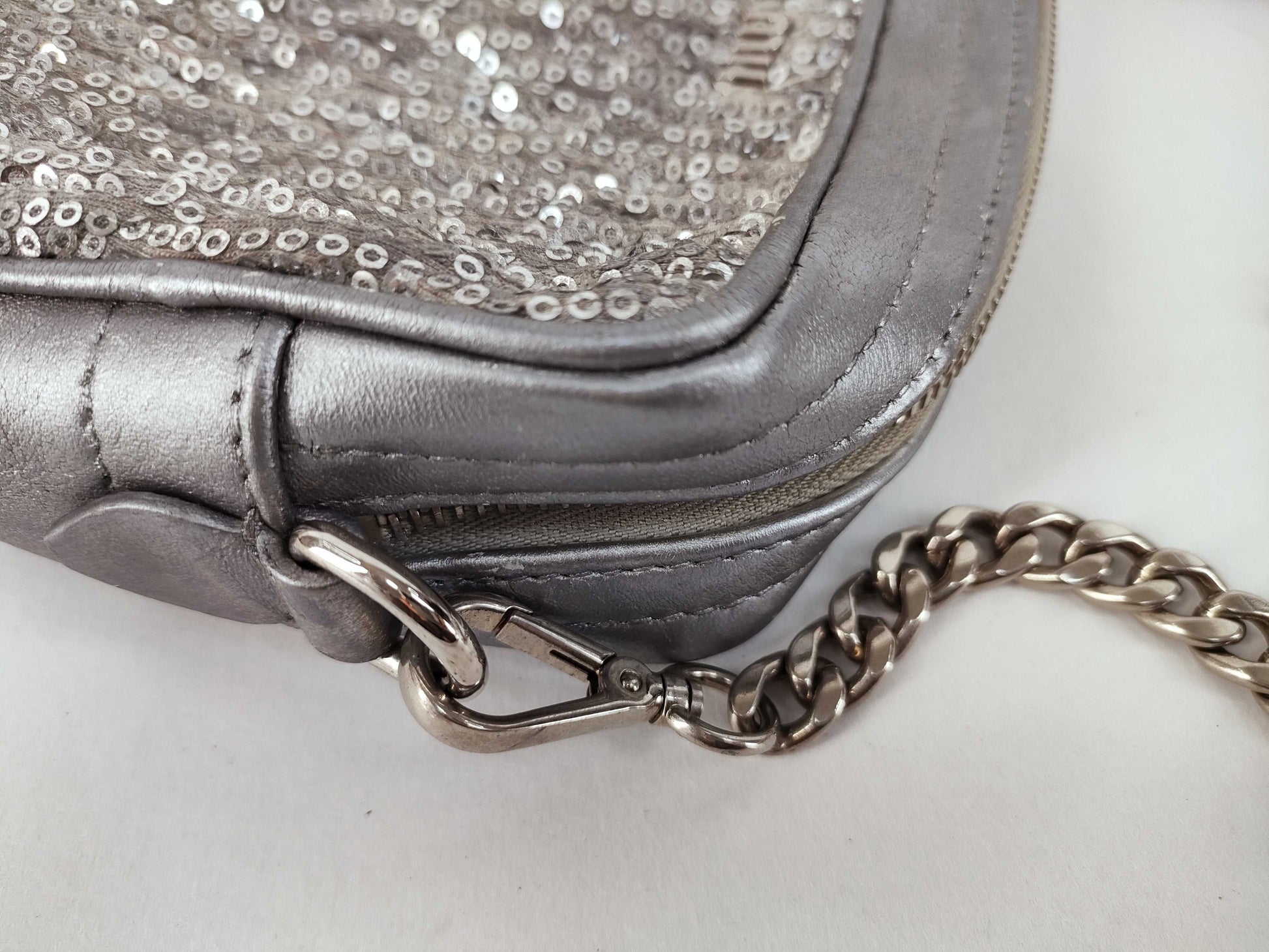 Miu Miu Miu Miu Miu Chain Shoulder Bag Silver Strap Shoulder Bag