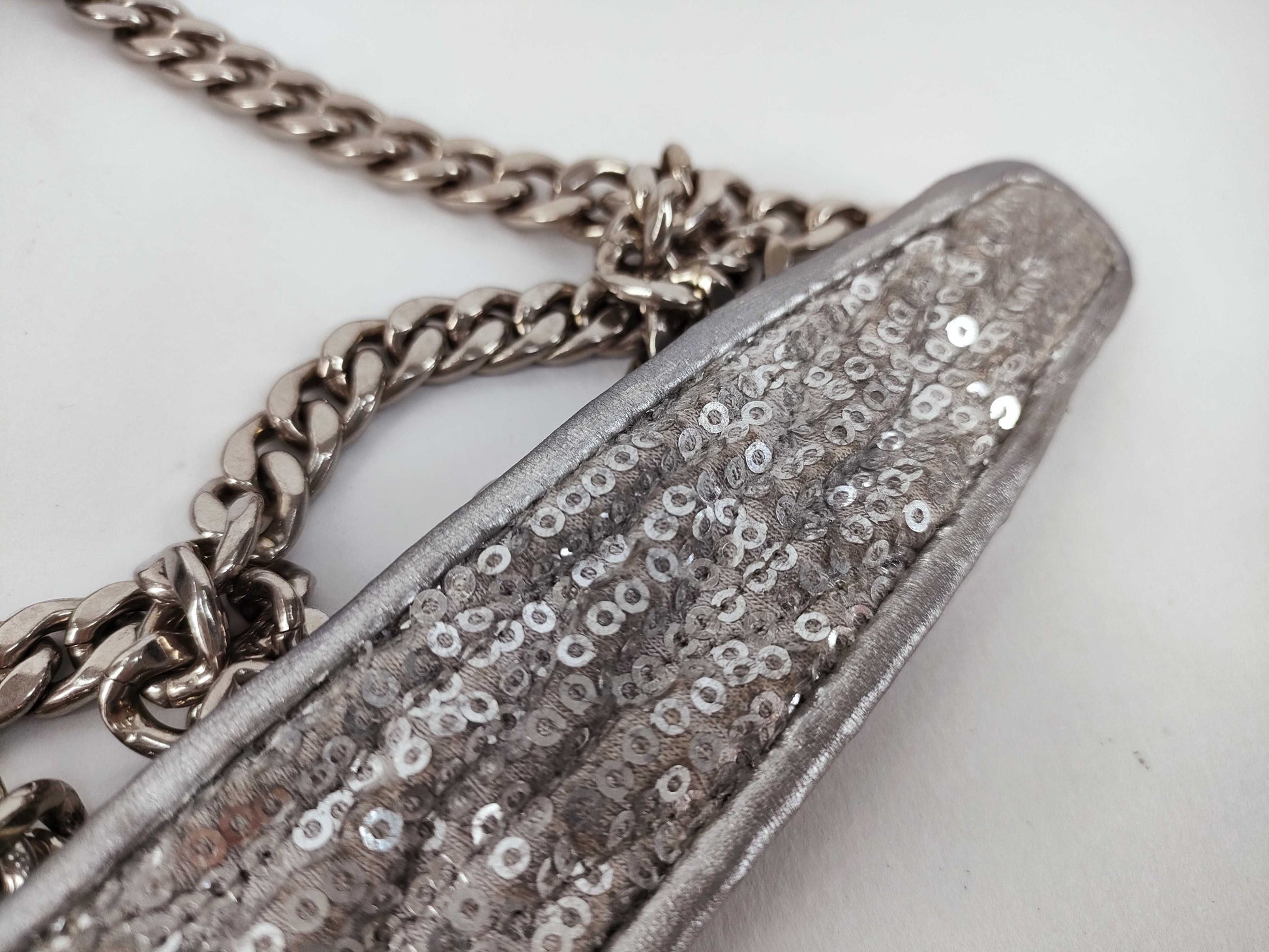 Miu Miu Miu Miu Miu Chain Shoulder Bag Silver Strap Shoulder Bag