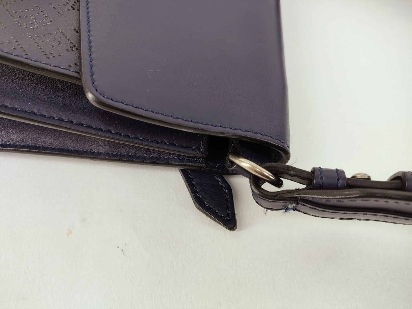 BURBERRY BURBERRY Macken Leather Shoulder Bag Navy Shoulder Bag