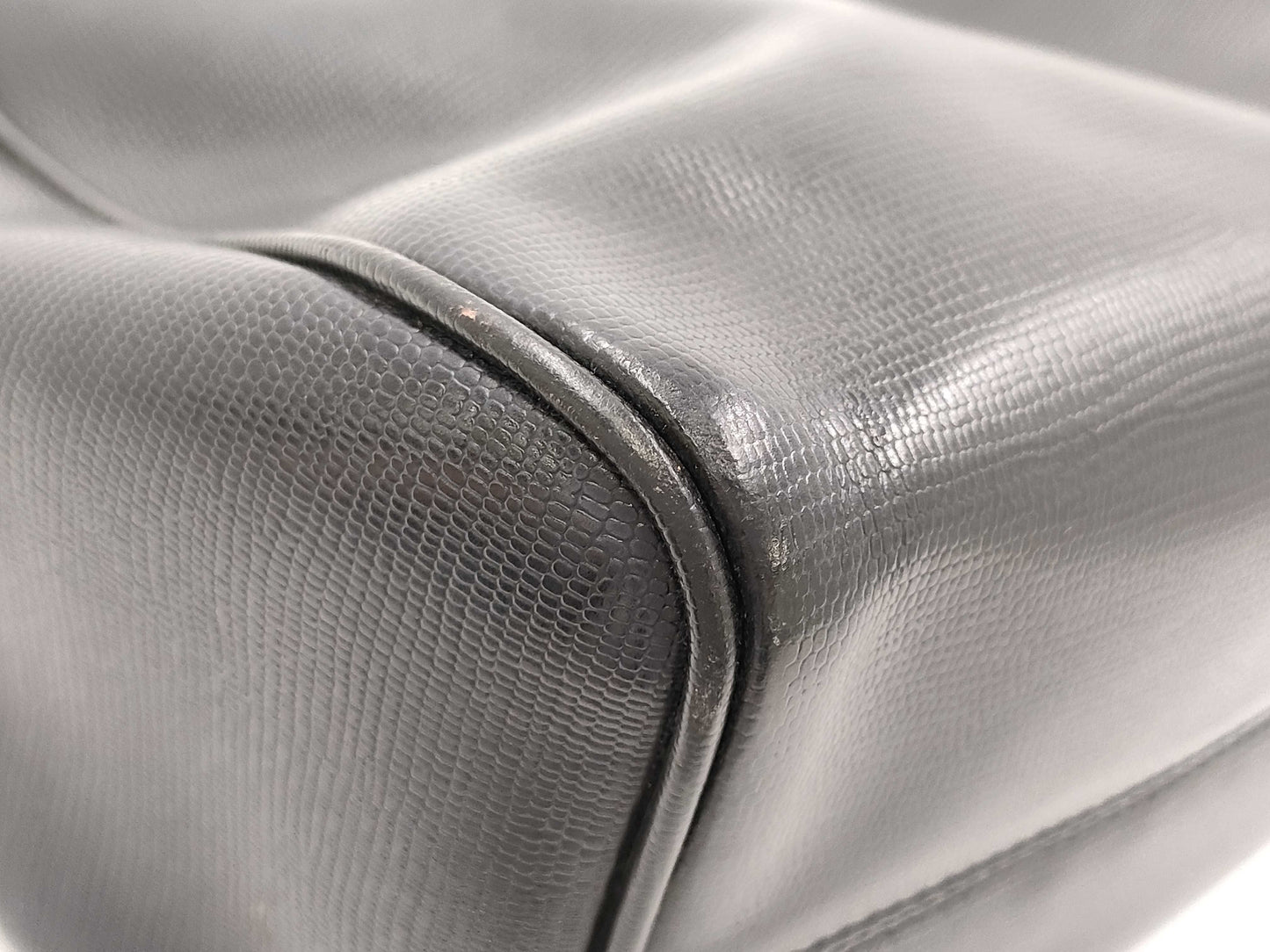 CELINE Circle Logo Leather Shoulder Bag