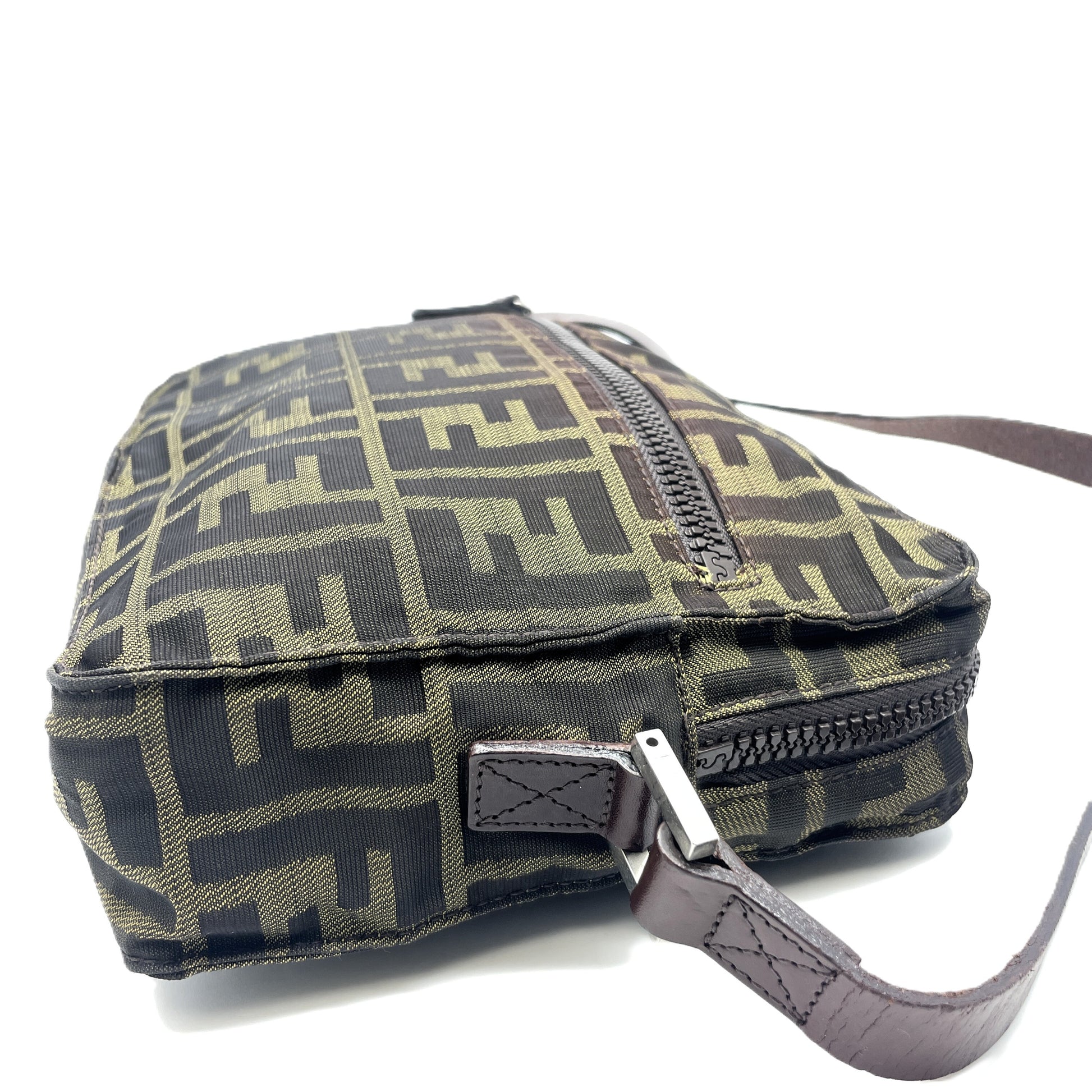 FENDI Mamma Bucket Shoulder Bag