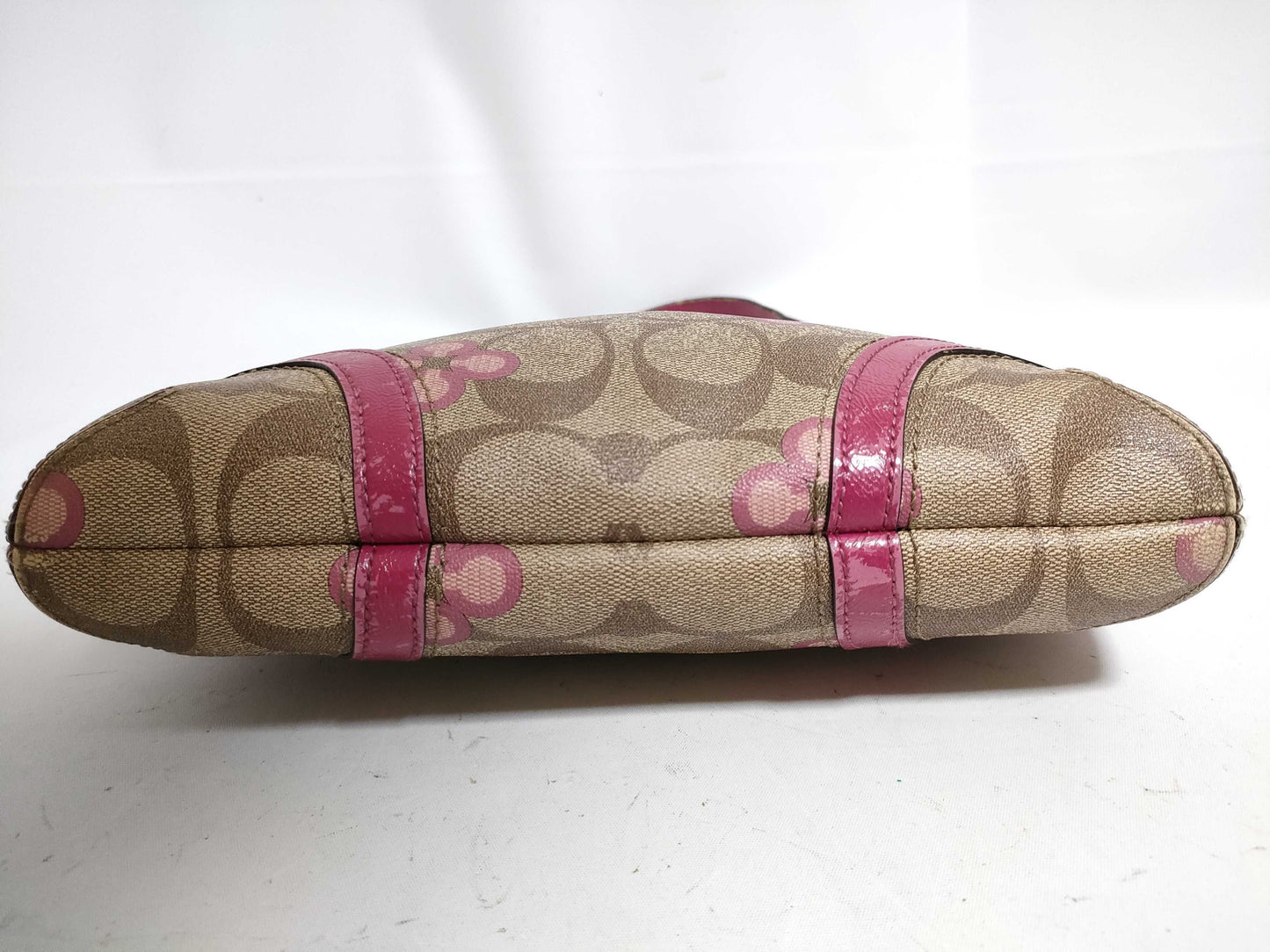 COACH Signature Flower F22021 Shoulder Bag