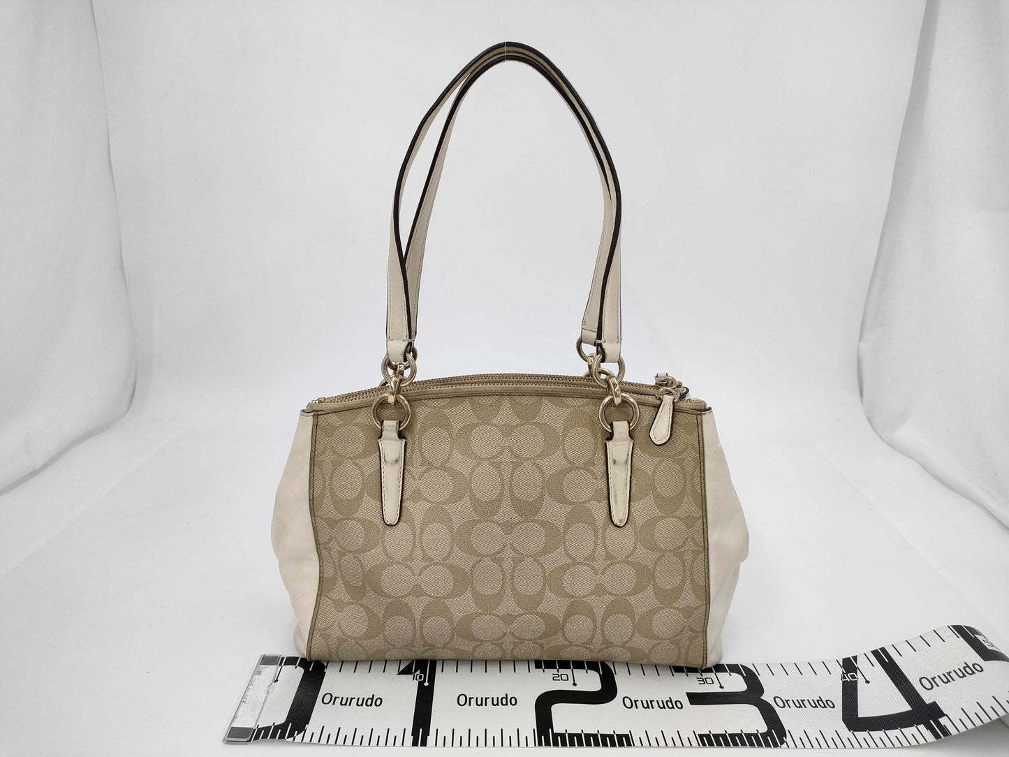 COACH Signature White Leather Ivory Shoulder Bag