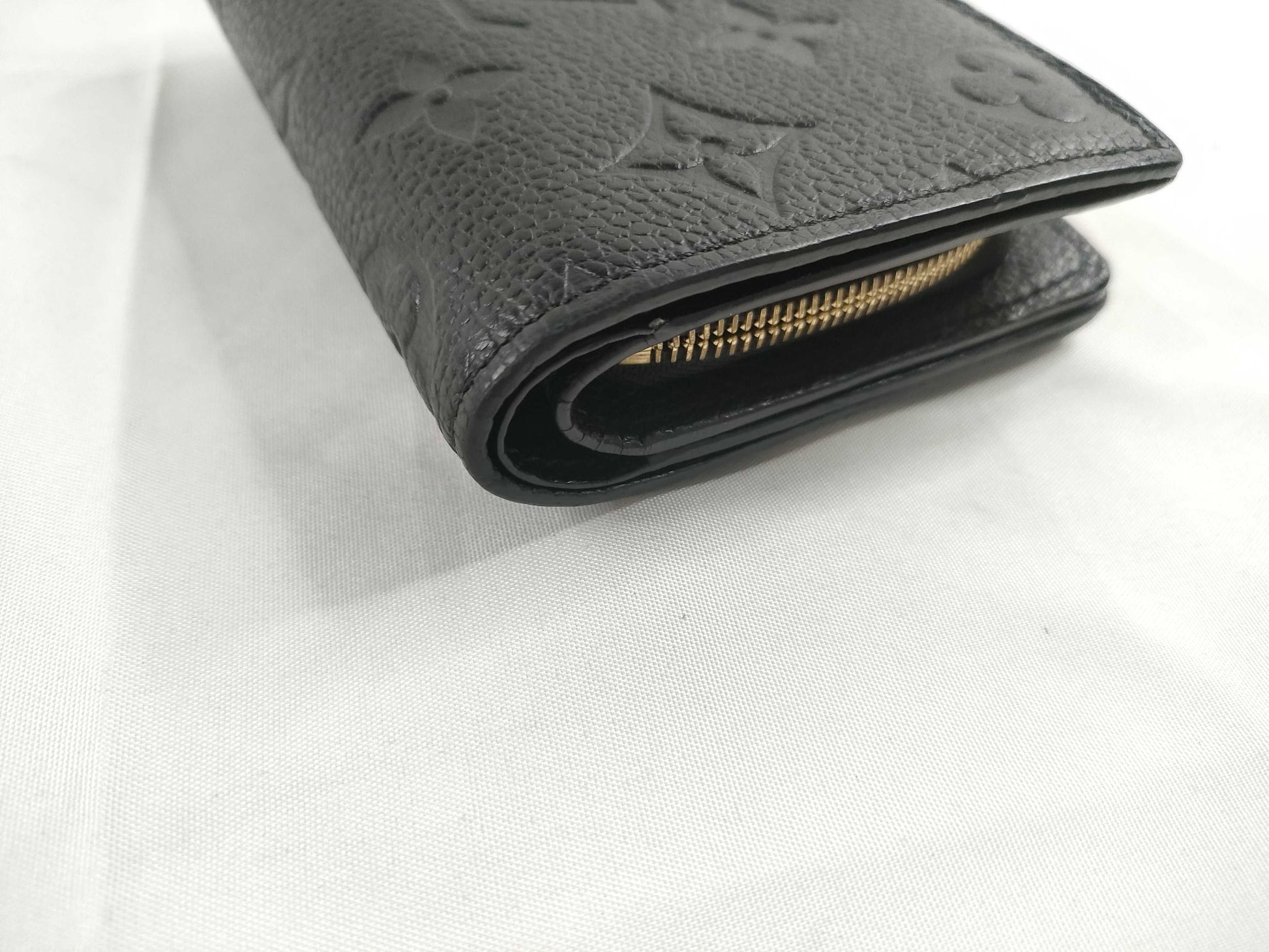 LOUIS VUITTON Monogram Unplanted Louis Vuitton Bi-Fold Wallet Wallet