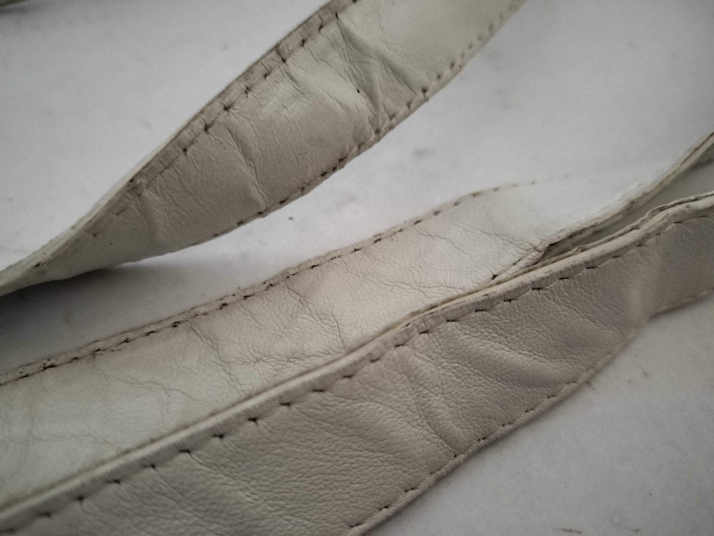 BOTTEGA VENETA Intrecciato BOTTEGA VENETA White Leather Intrecciato Shoulder Bag Handbag Shoulder Bag
