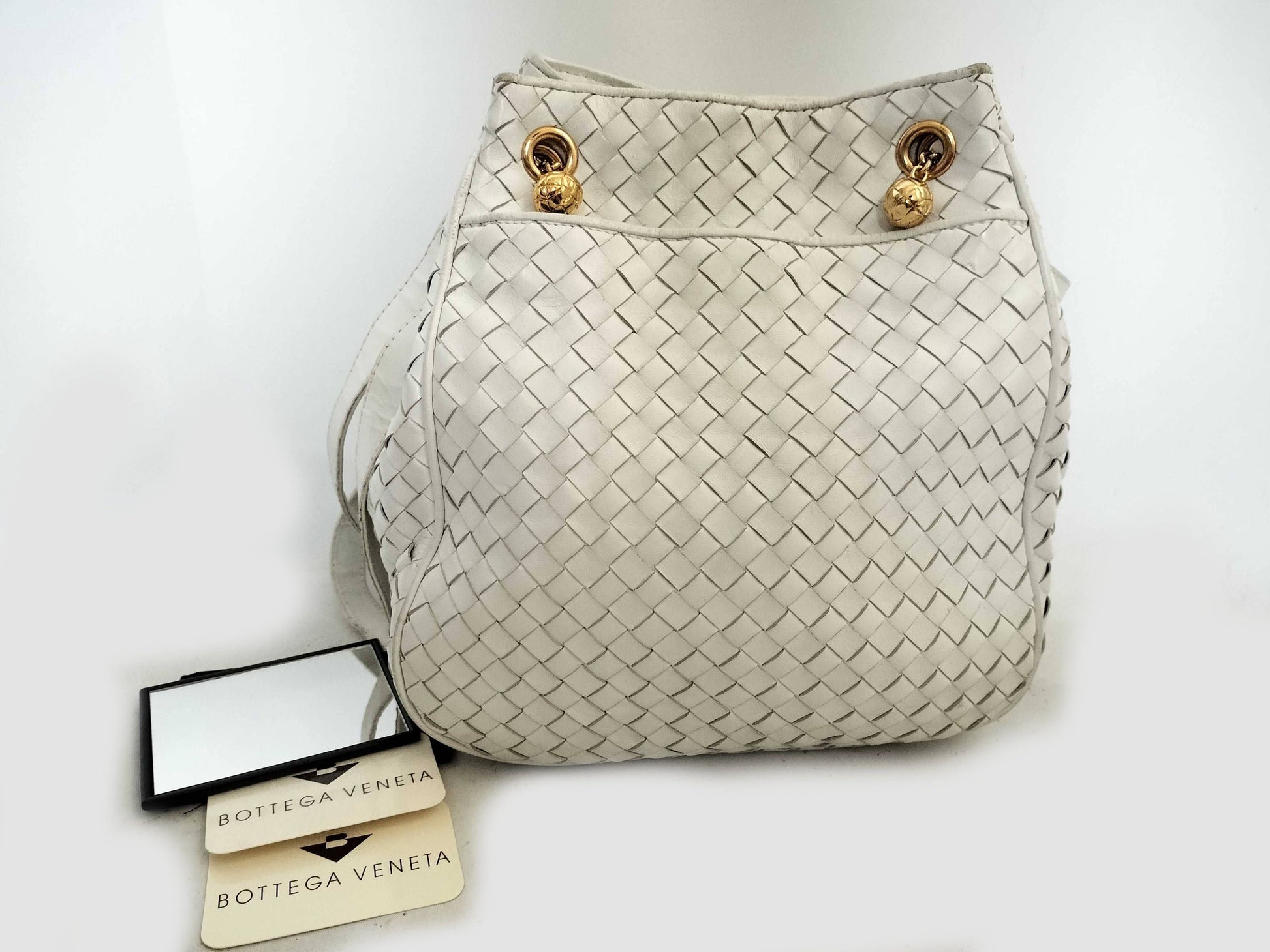 BOTTEGA VENETA Intrecciato BOTTEGA VENETA White Leather Intrecciato Shoulder Bag Handbag Shoulder Bag