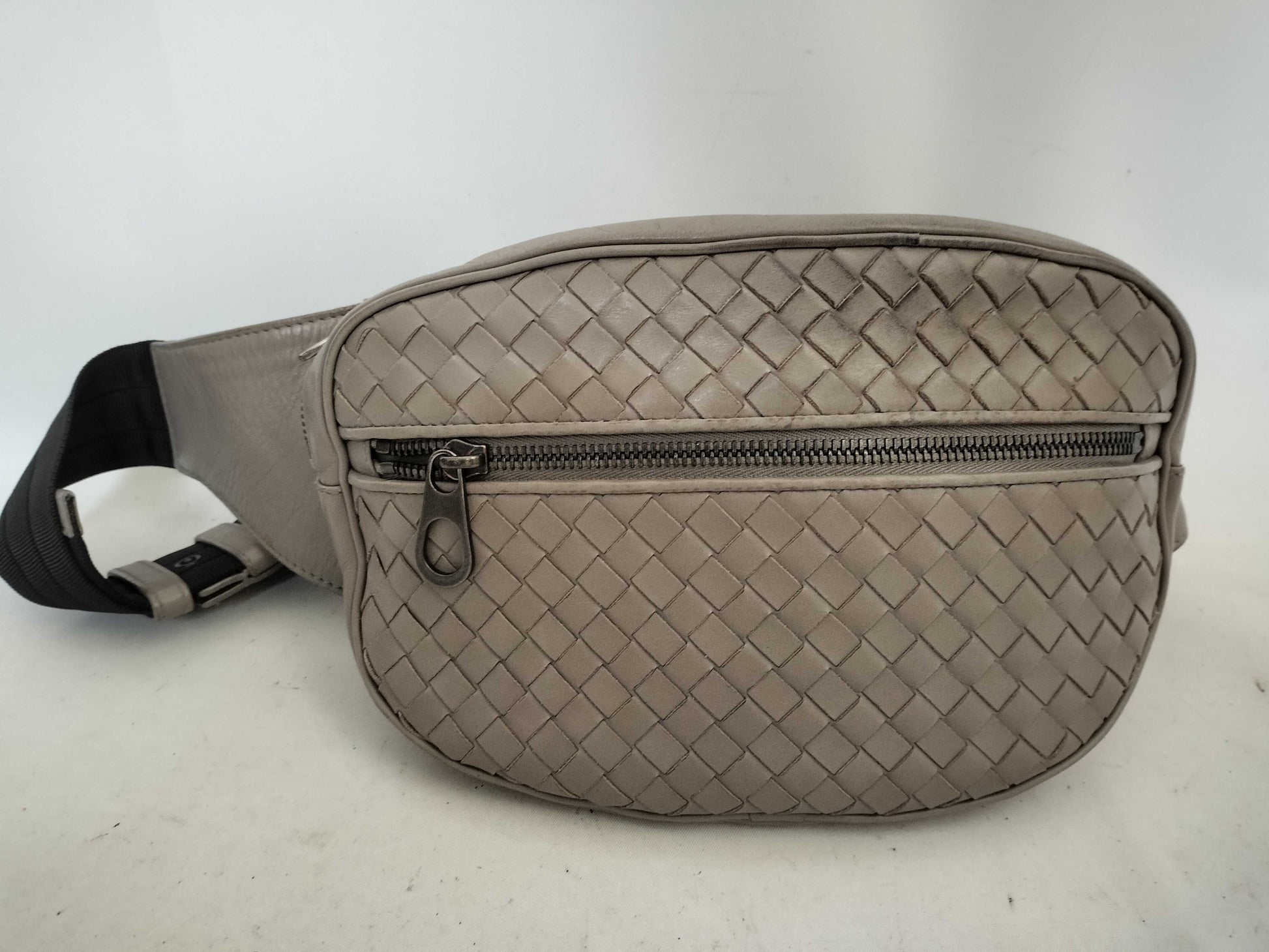 BOTTEGA VENETA Intrecciato BOTTEGA VENETA Intrecciato Body Bag Waist Bag Waist Bag Waist Bag
