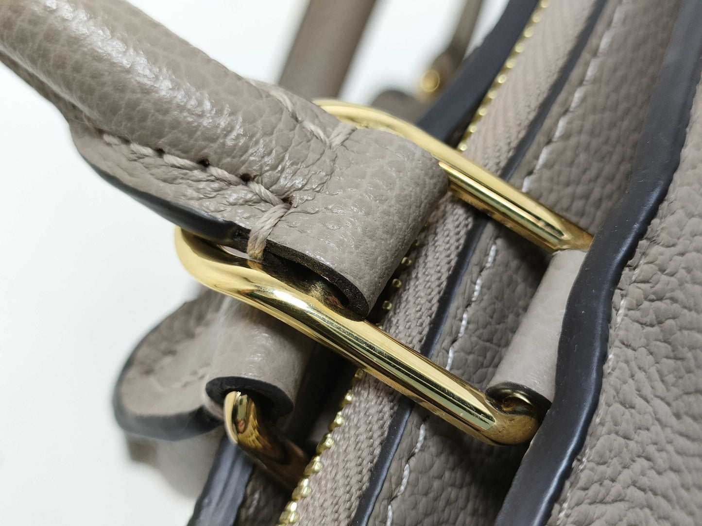 LOUIS VUITTON Monogram Unplant LOUIS VUITTON Grand Palais MM Monogram Unplant Tourtrail Gold Fittings M45833 Handbag