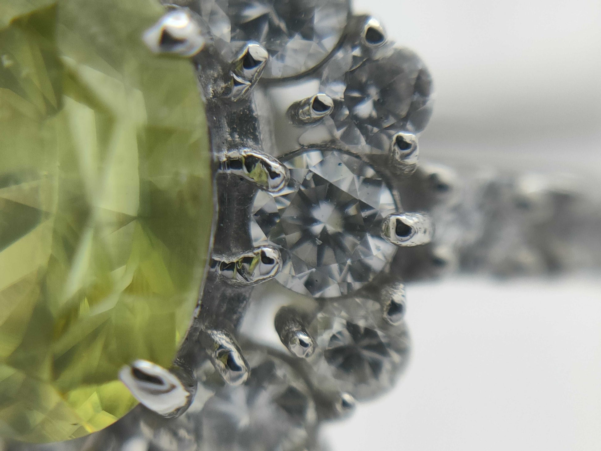 Sphene 0.721ct D0.53ct PT950 3.8g Ring