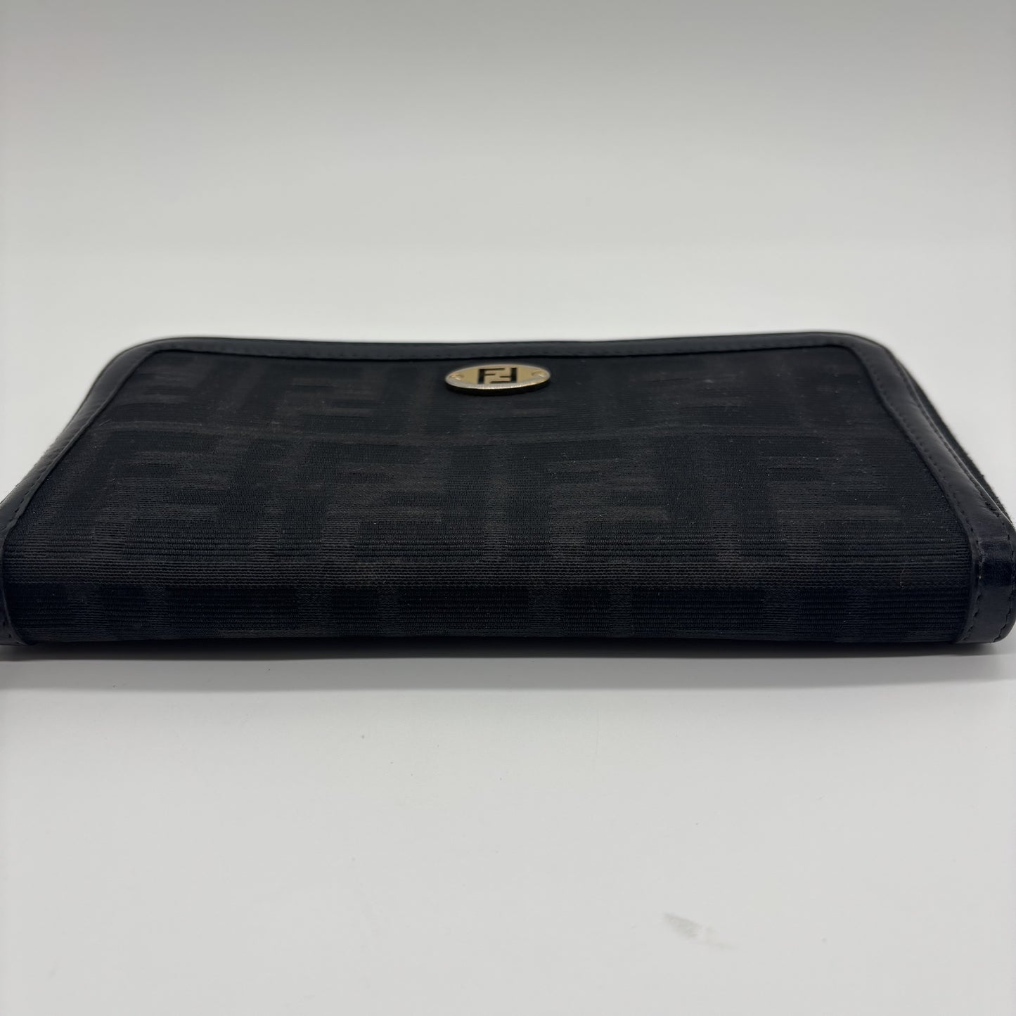 FENDI FENDI Fendi Round Zipper Zucca Black Wallet