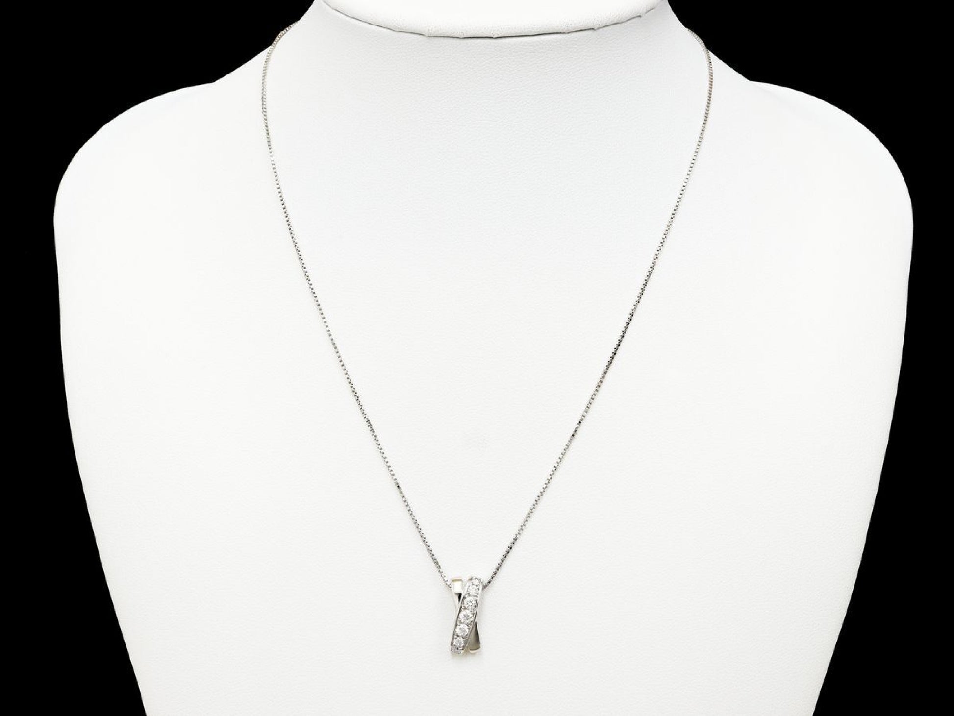 D0.30ct Pt950 7.3g Necklace