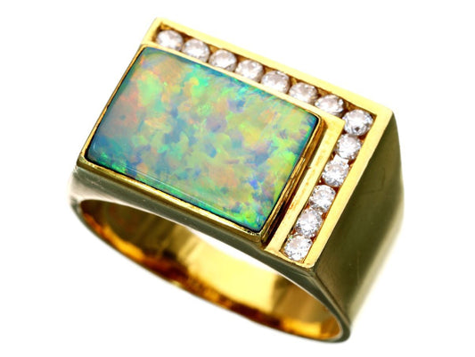 Opal Diamond 750 8.4g Ring