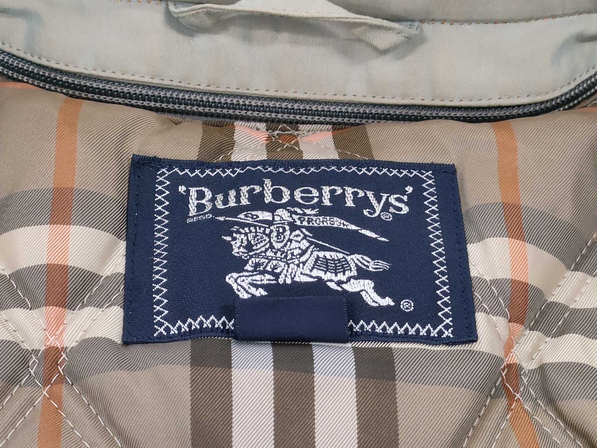 Burberrys Coat LLC-TK83 Coat