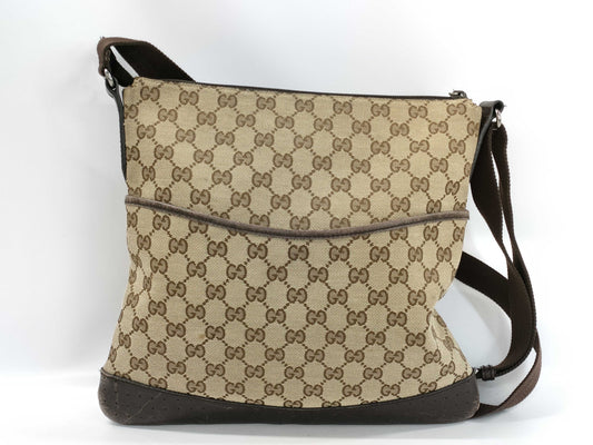 GUCCI GG 145857 Shoulder Bag