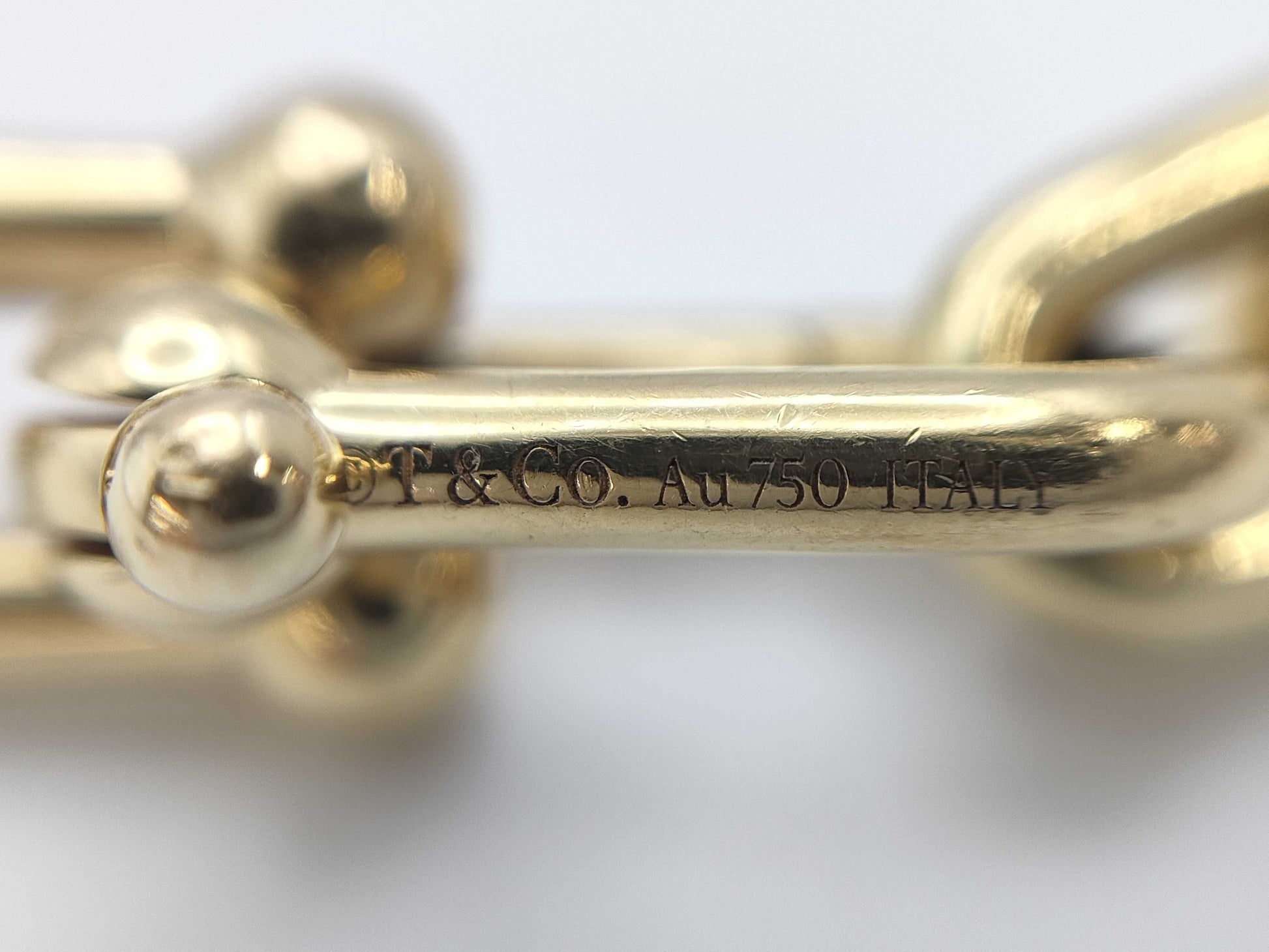 Tiffany & Co. Hardware Medium AU750 25.4g Bracelet Bangle