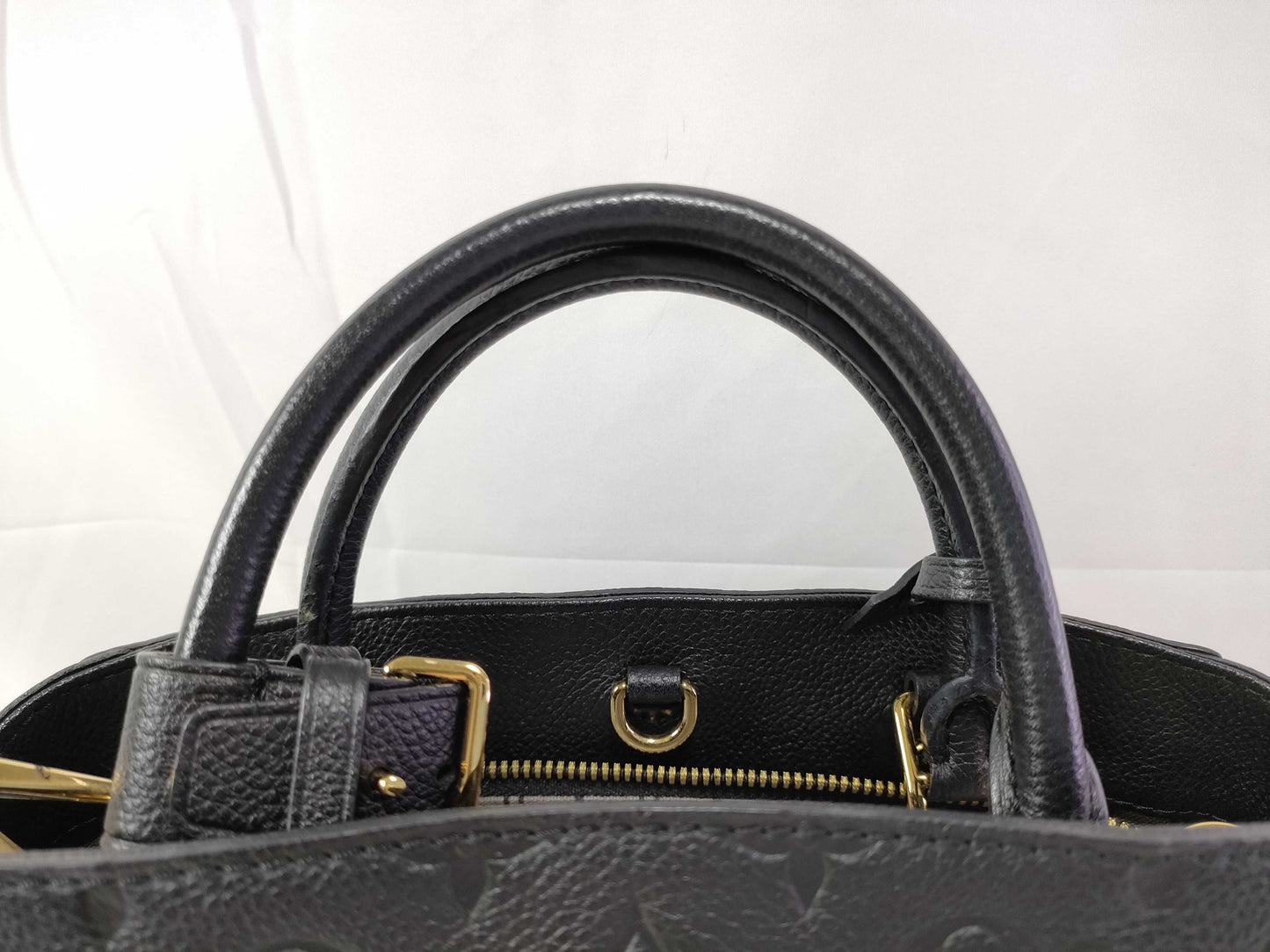 LOUIS VUITTON Monogram Unplanted LOUIS VUITTON Montaigne BB Amplification/Noir Handbag