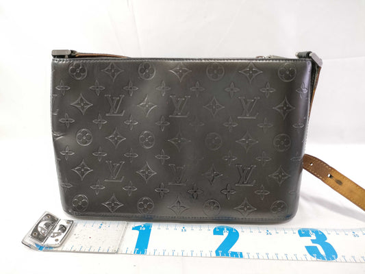 LOUIS VUITTON Monogram Matte LOUIS VUITTON Alston Matte/Noir Shoulder Bag