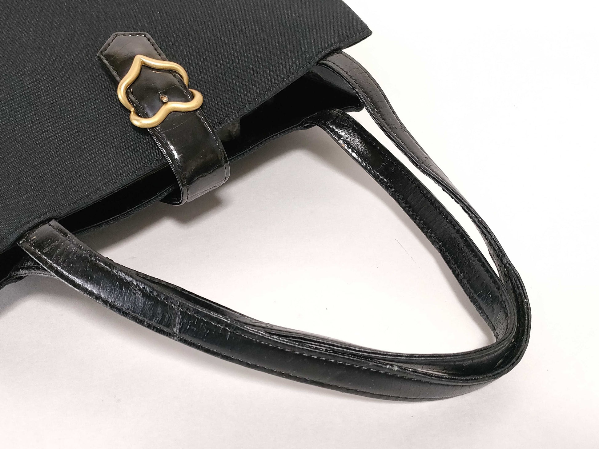 Yves Saint Laurent Handbag Black Handbag