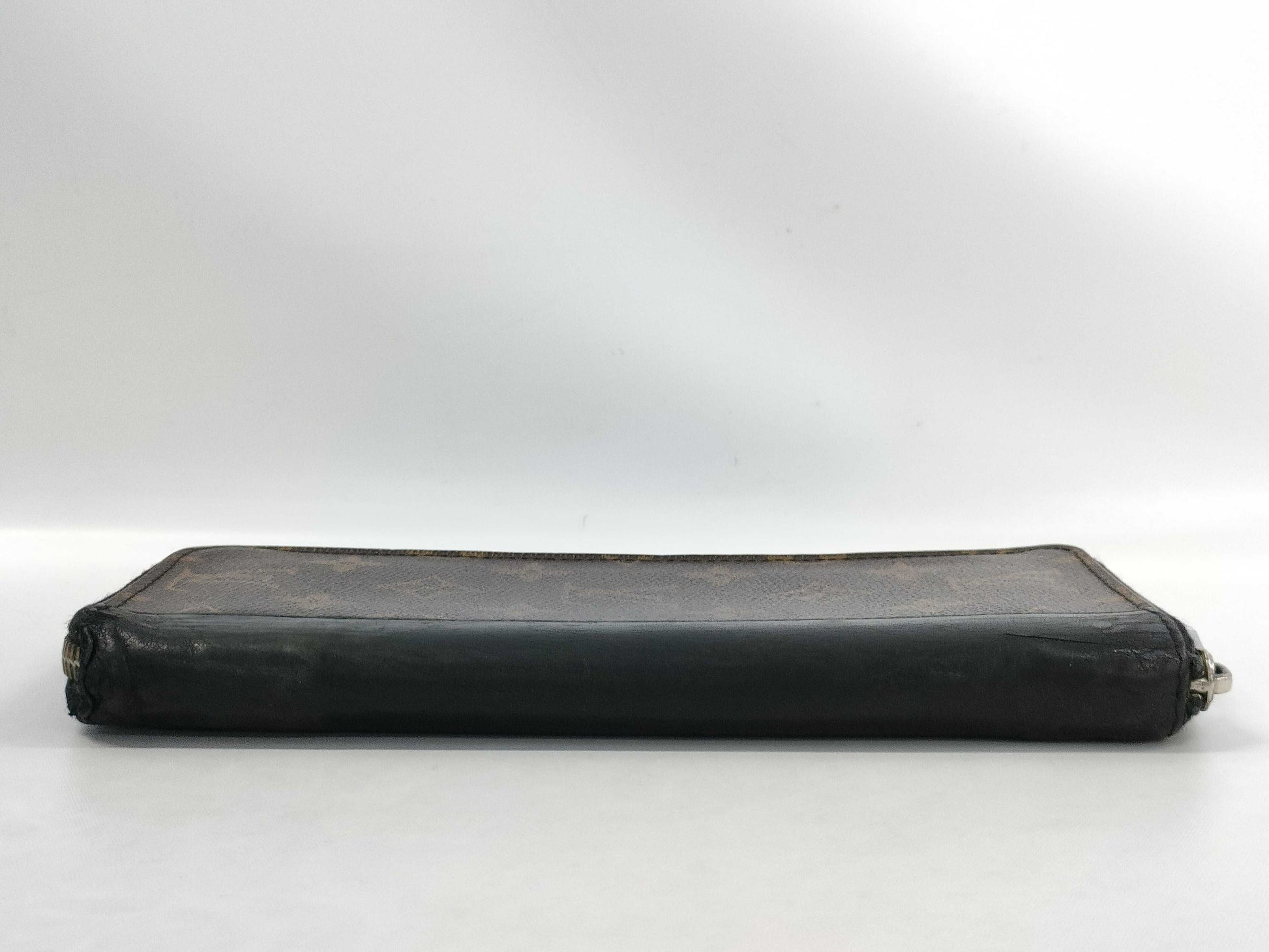 LOUIS VUITTON Macassar Zippy Vertical Long Wallet